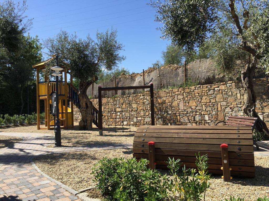 Camping Edy Diano Marina Zewnętrze zdjęcie
