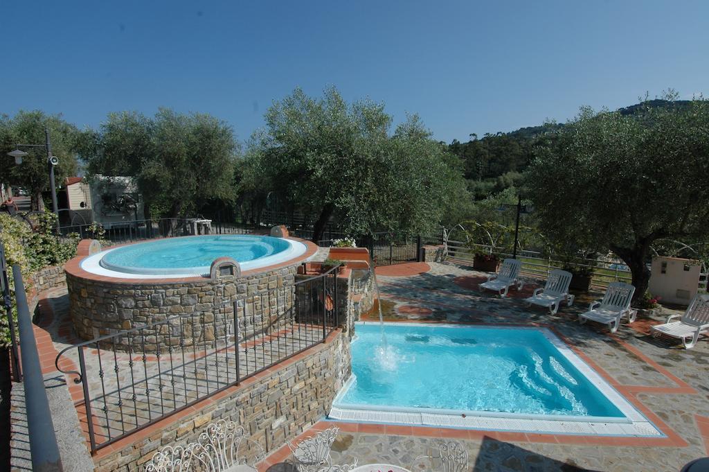 Camping Edy Diano Marina Zewnętrze zdjęcie