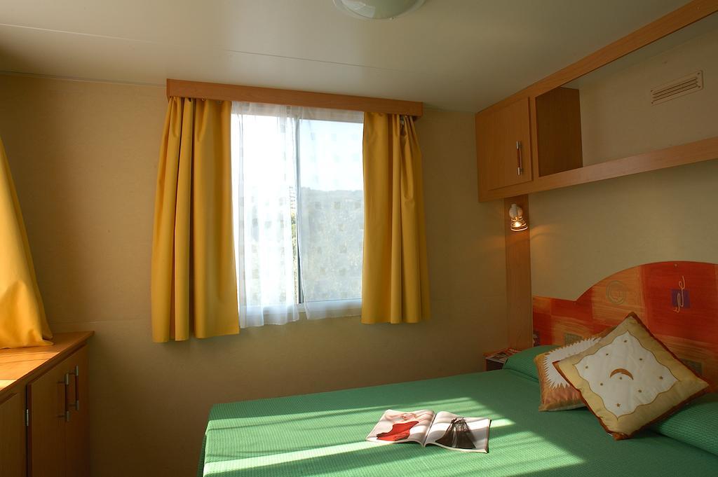 Camping Edy Diano Marina Pokój zdjęcie