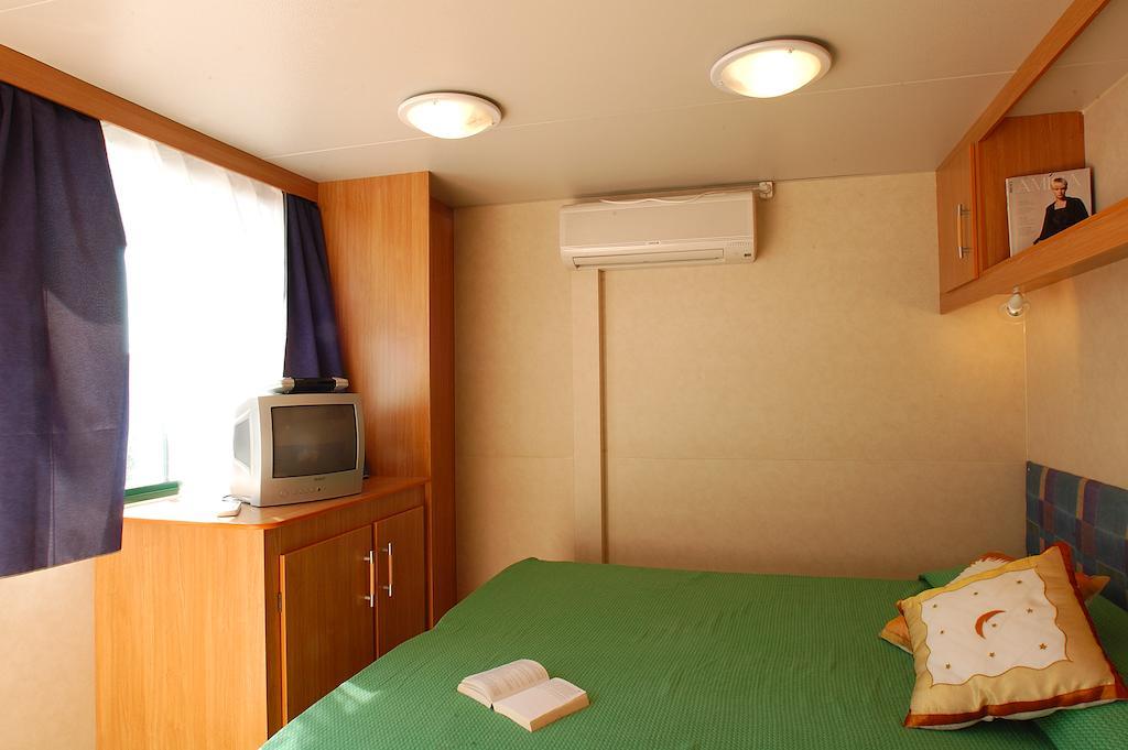 Camping Edy Diano Marina Pokój zdjęcie